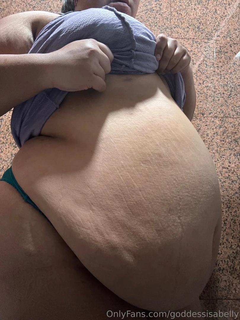 I love that ive been walking around lately looking heavily pregnant part 4 