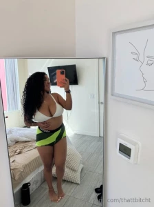 Thattbitcht