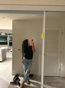 Feeling myself this mirror agrees