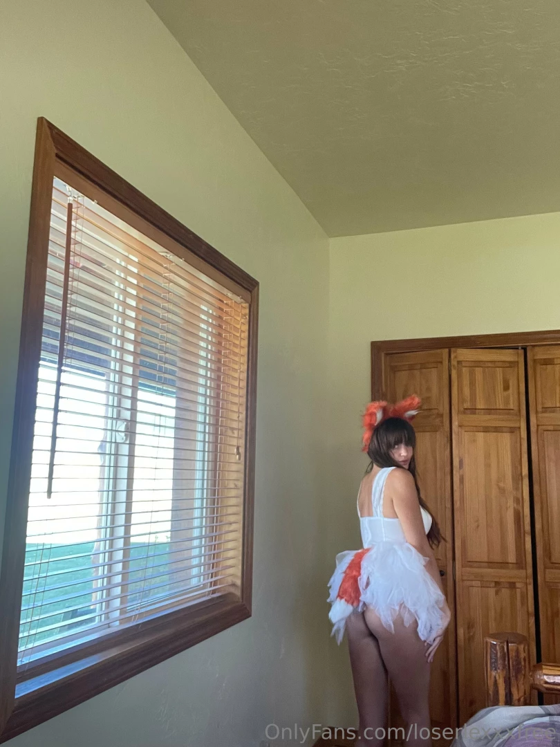 Had to finish the fox pics 