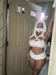 It s almost midnight and ur my final hope let me hop on that hard cock