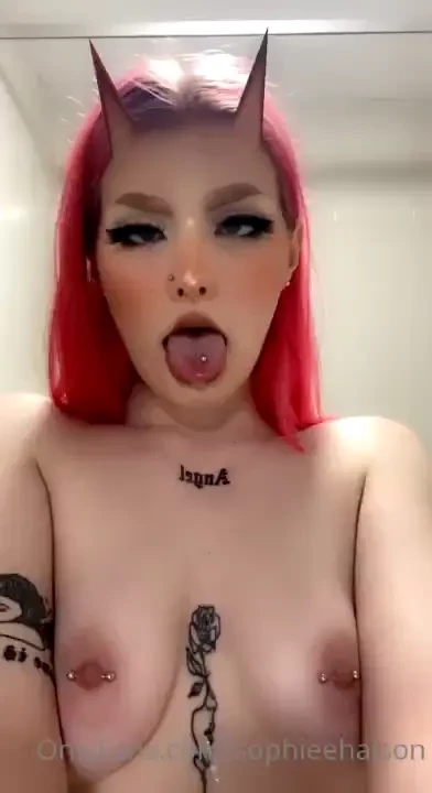 Where do you wanna cum on me 