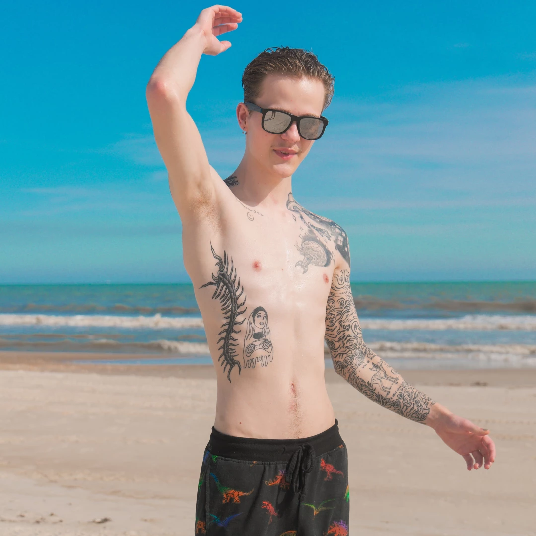 On the beach this week had a vacation with a group of friends i hadn t part 2 