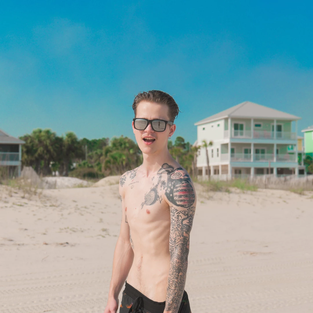 On the beach this week had a vacation with a group of friends i hadn t part 4 