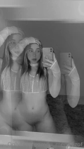 I m not an open book but i know how to tell a good story