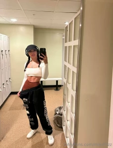 Swipe right part 153