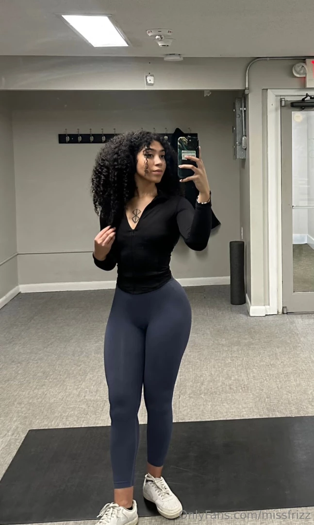 Happy monday part 2642 