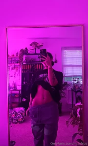 Heyyyy who s online rn lt 3