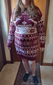 I got this cute sweater dress as an early gift and new pink dress came part 2