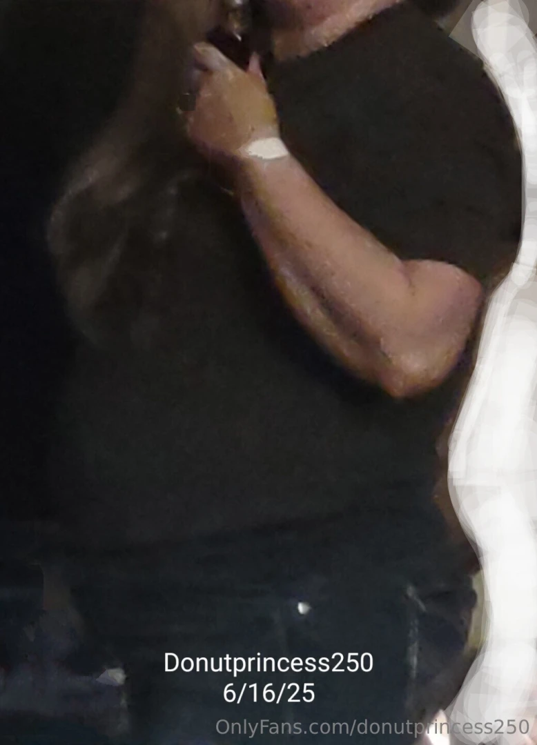 I know these are some shitty pics but you can still tell how amazingly part 1 