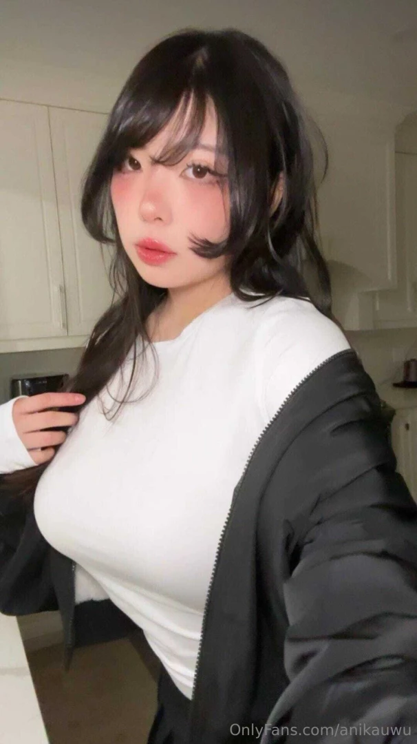 I could be replying to you right now but you haven t said hi yet 