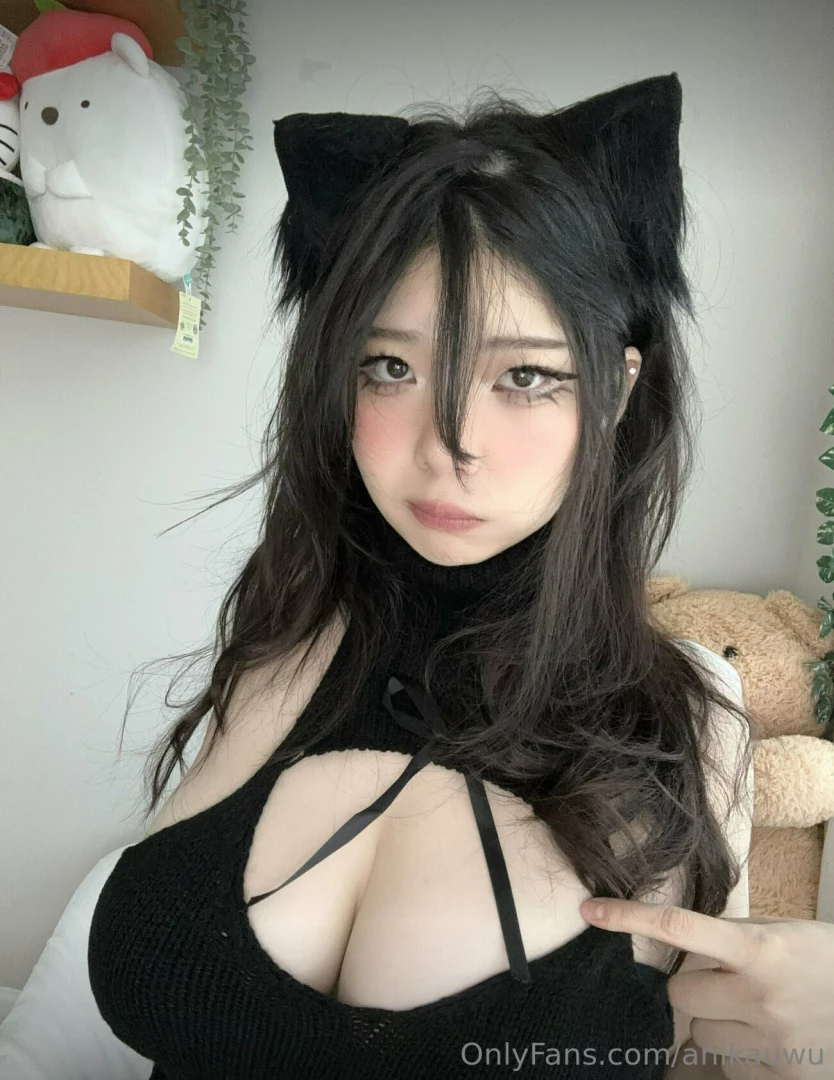 Hereeee kitty kitty kitty 