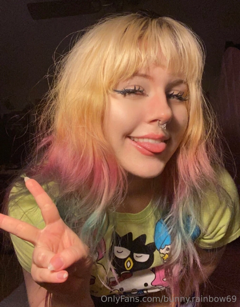 Just gonna be doing some editing but i still have my makeup on if 