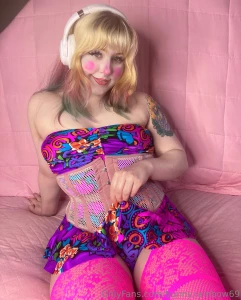 Even with a bodysuit on i can still be easy-access 3