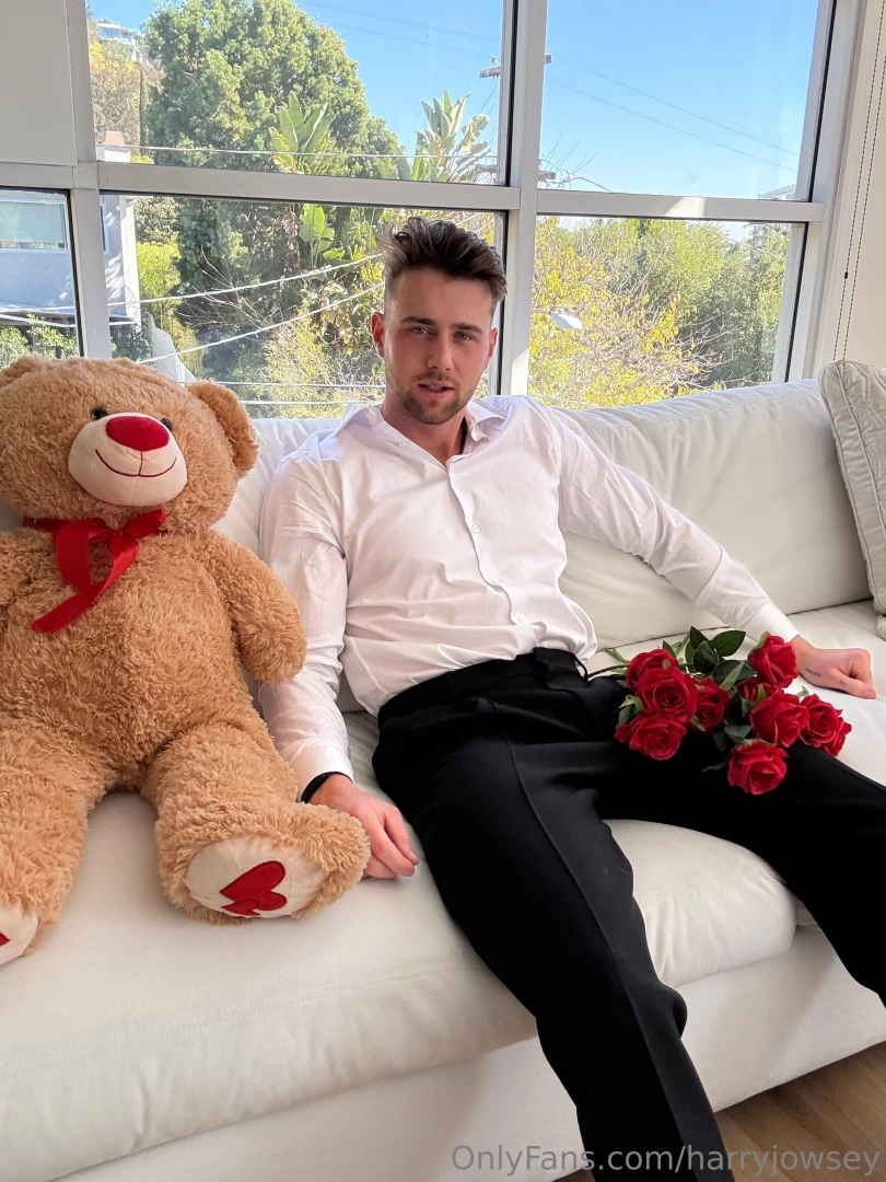 Happy valentine s day loves grateful for all of you let s spend the 