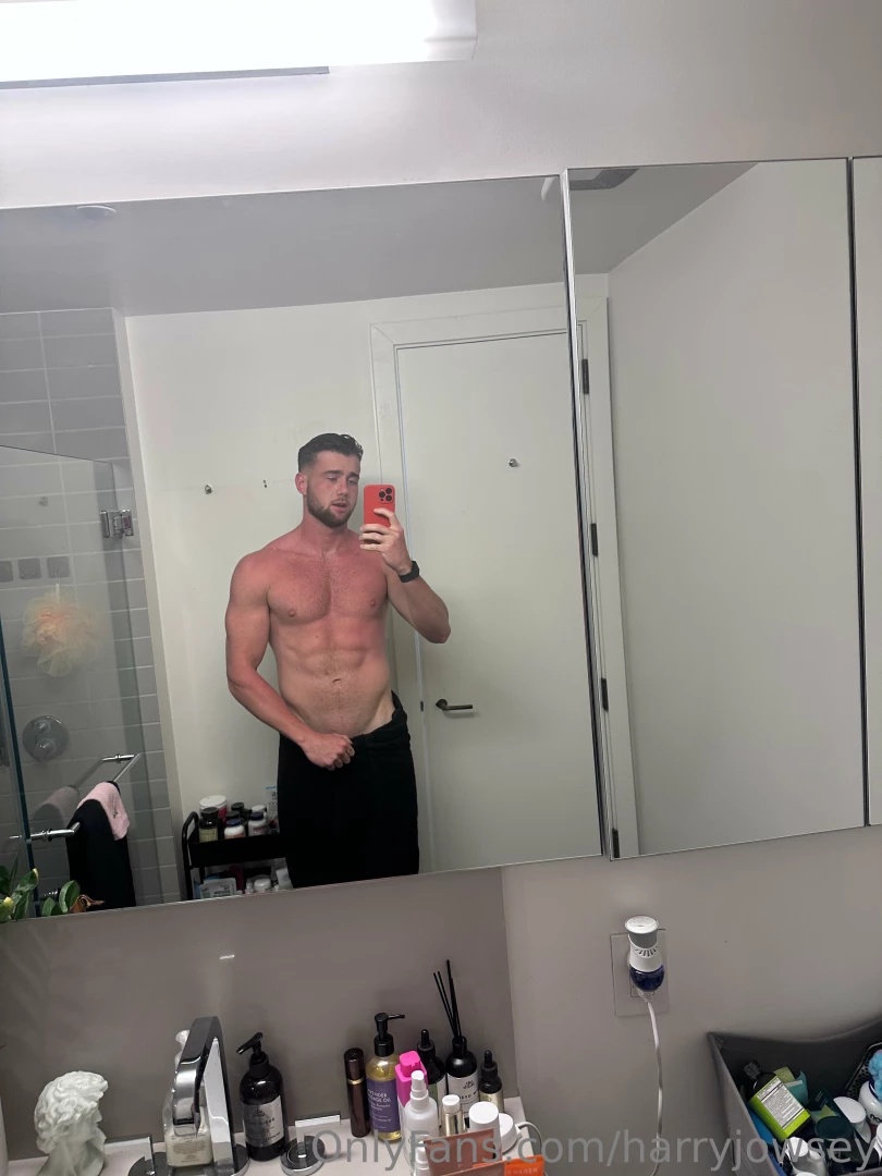 Cyber monday just turned into cyber cumday check my dm if you re ready 