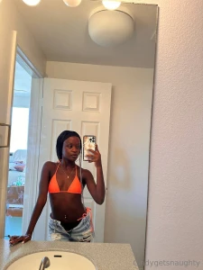 I sent a spicy video in your dms baby part 4