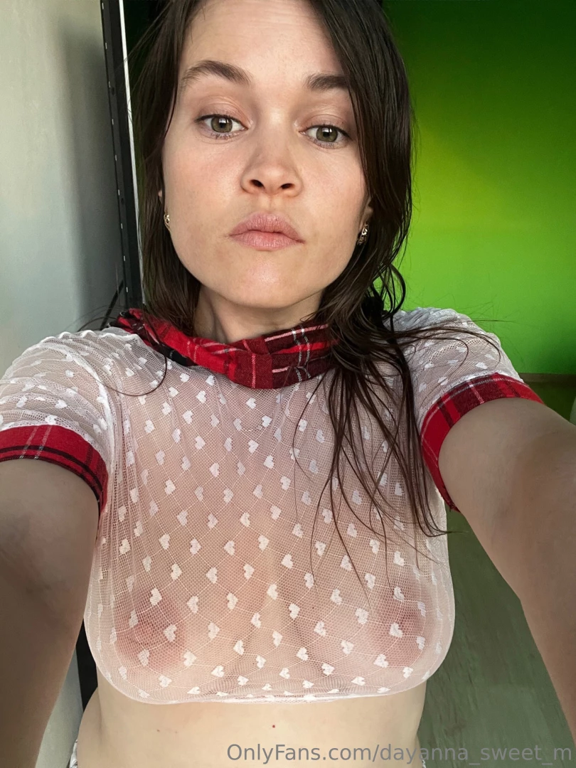 Muahh see more here dayannasweet 