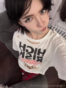 Today is a very cozy day iam painting a picture by the room feel calm part 2