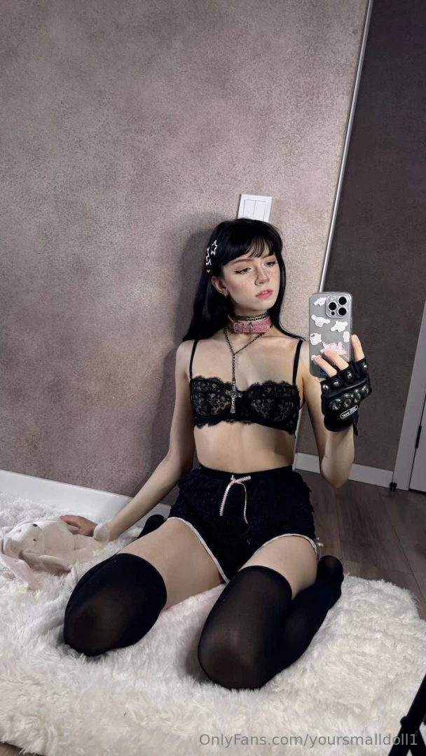 I m one year ago 3 i think i liked black colour too much part 1 