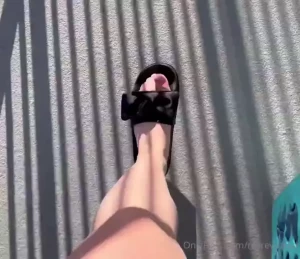 What color should i paint my toes next part 5