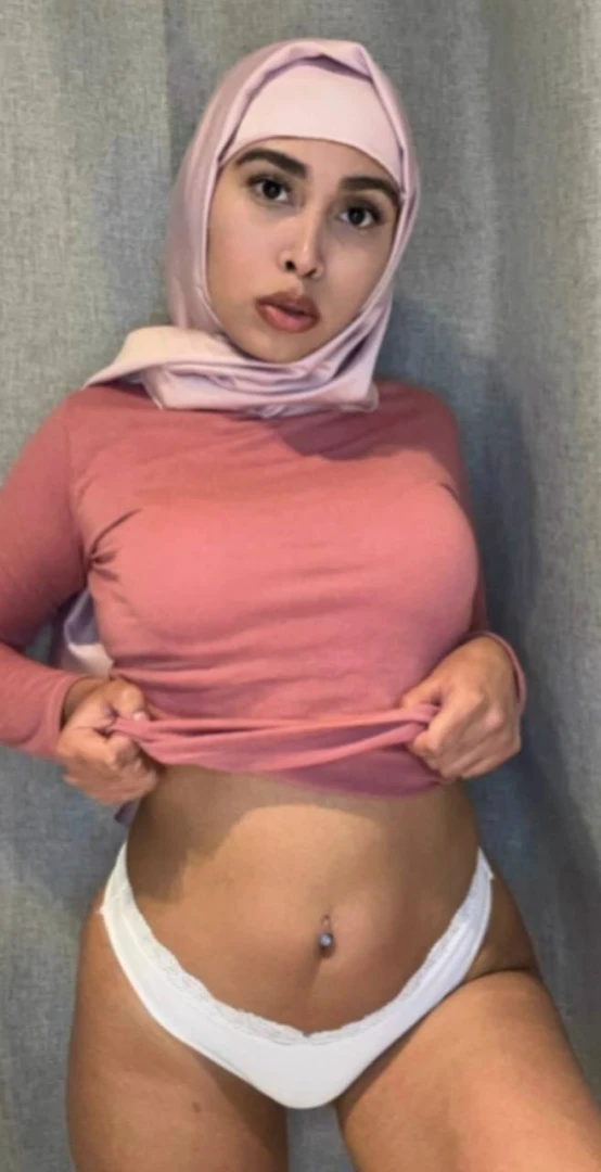 Brunette girl brunette pussy ad free page https onlyfans com riyakhal 