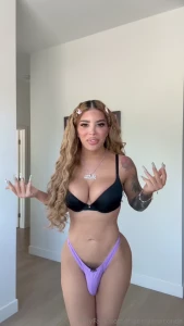 Do you like big dick trans girls