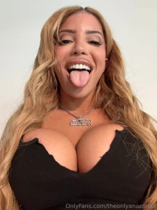 You like this view imagine it bouncing while i stroke babe dm me and