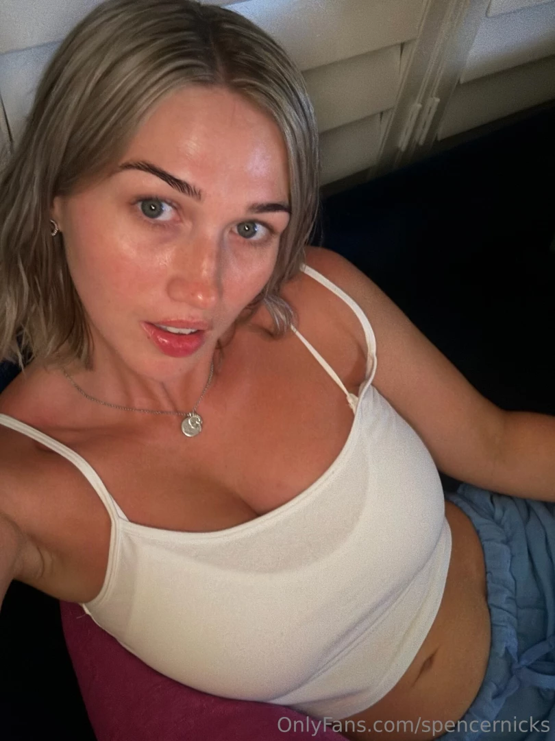 Tuesday night craving a little trouble and a whole lot of fun 