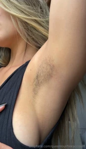 Hey love i do custom just send a message via dm what you would like 10