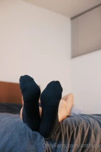 Which feet photo is your favorite d part 3
