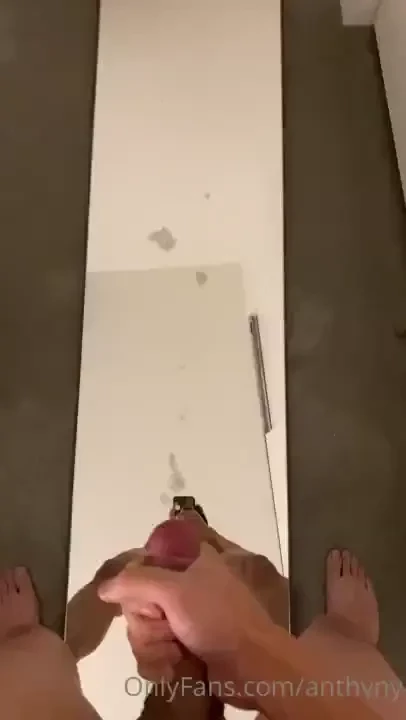No one was here to help me lick off the cum 