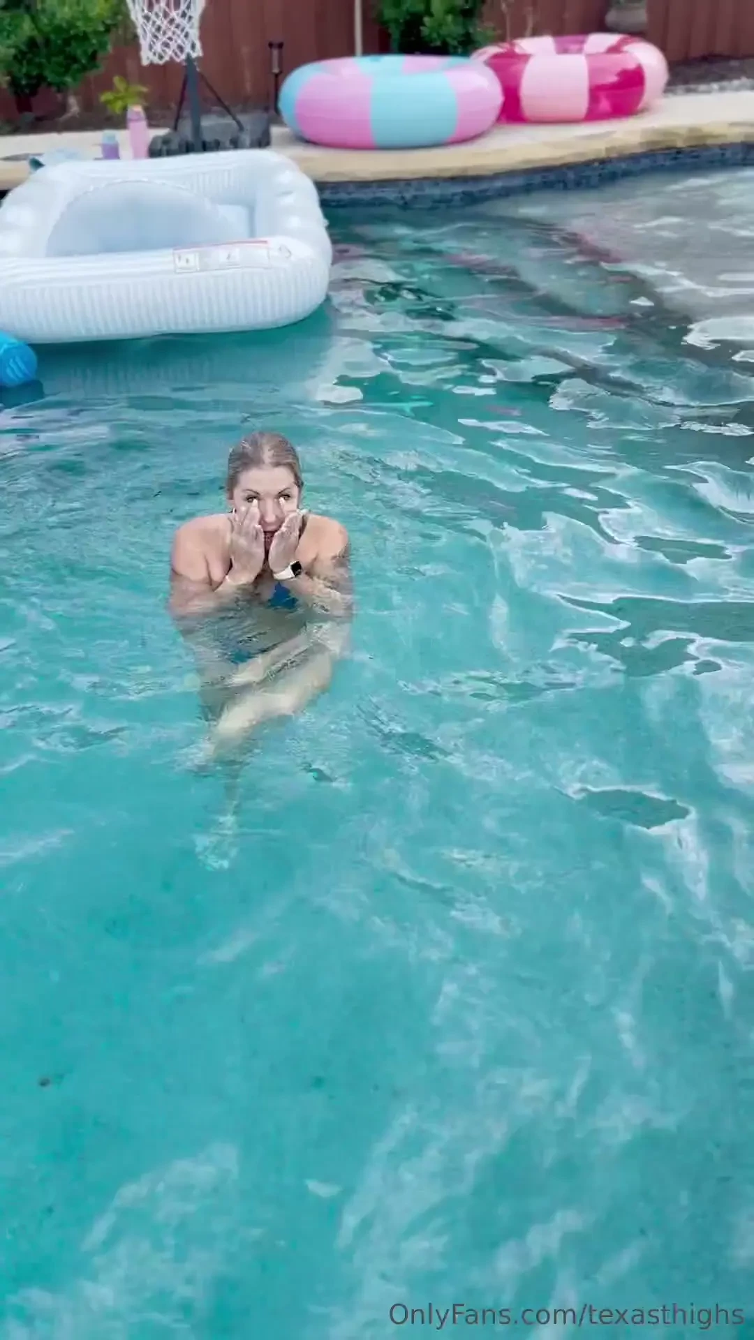 Poolside fun with a little extra bounce 