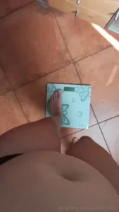 I weighted myself you can see how much i weigh now here i was only 69 part 2
