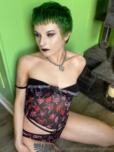 Full explicit set over at bidaily666 as usual part 1