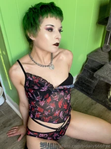 Full explicit set over at bidaily666 as usual