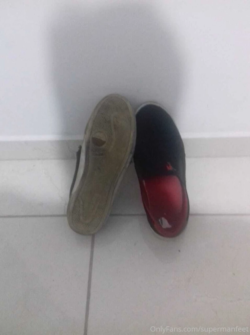 My hot sweaty and smelly shoes for you worship and smell when you want 
