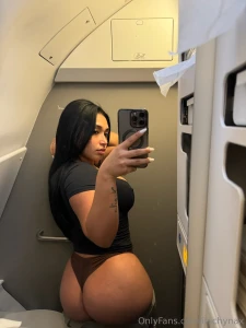 Msg me tsa if you wanna see what i just filmed here