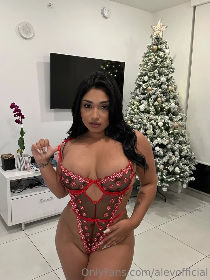 There are presents under your tree part 1 