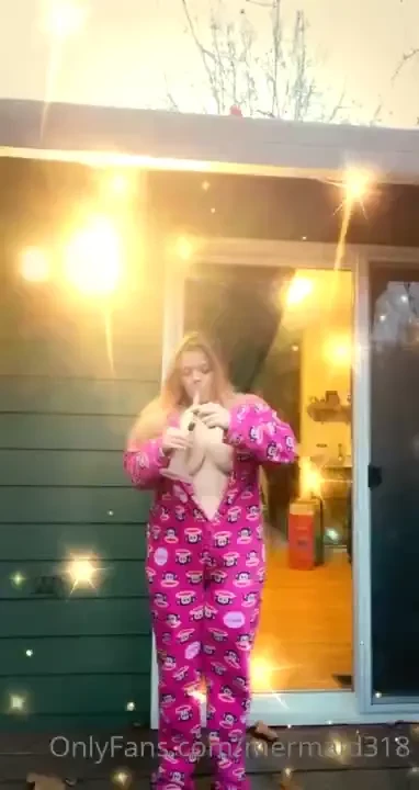 Running a small promotion on my paid page go check it out https 