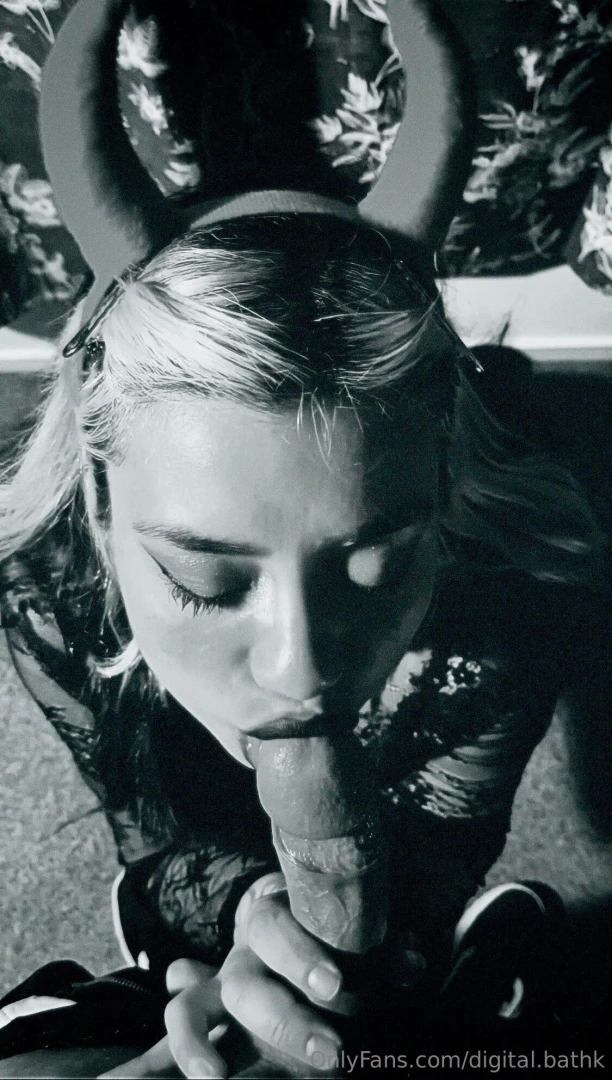 Lick it suck it and swallow it bitch 