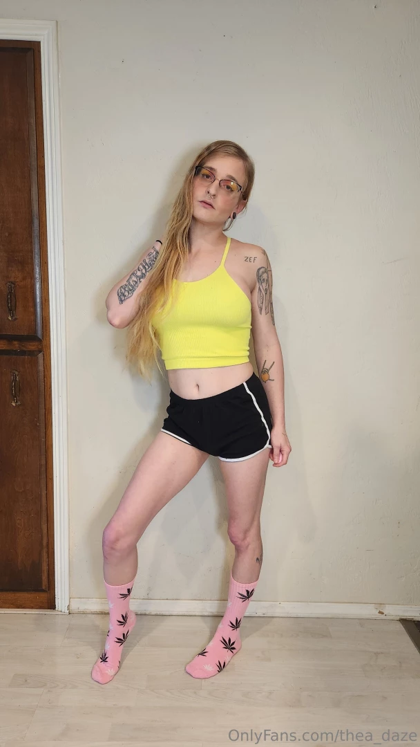 Some sexy photos from earlier part 10 