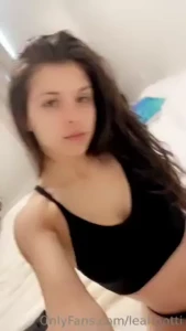 Getting ready for practice bout to sweat my ass off