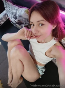 This elegant babe lily_mommi is for naturalness she s always online part 33