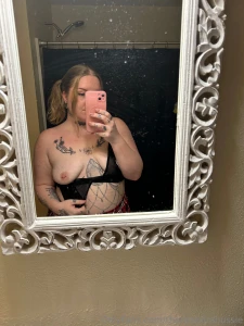 Look what i m wearing in my next video part 3