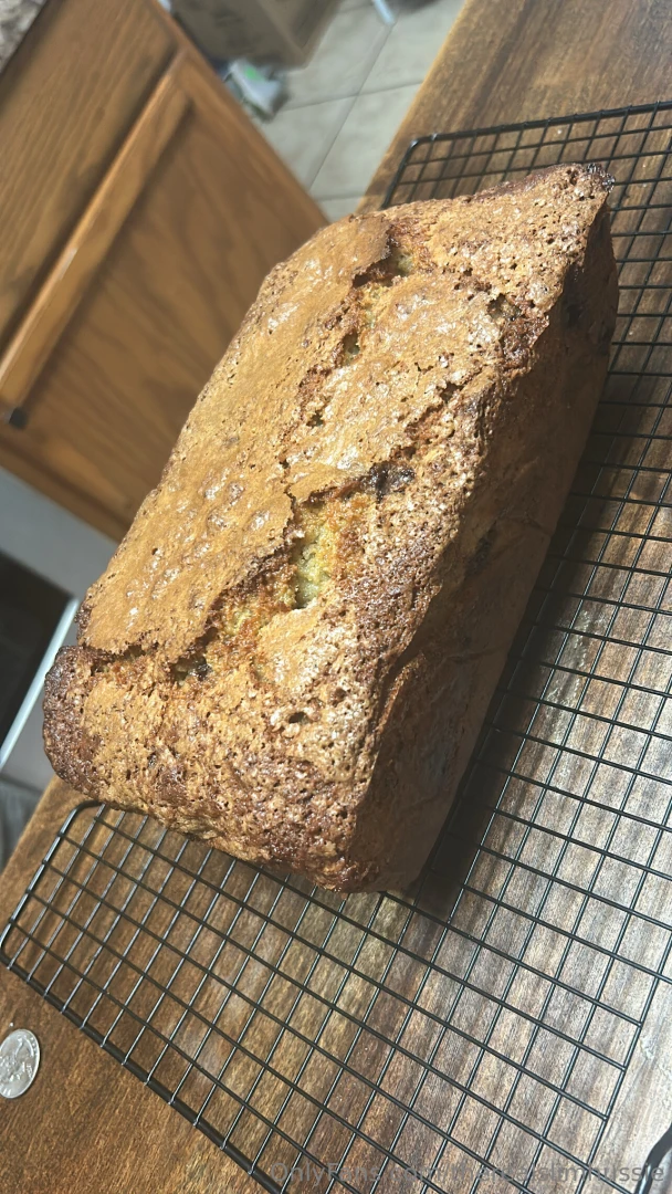 Get you a girl that can do both 