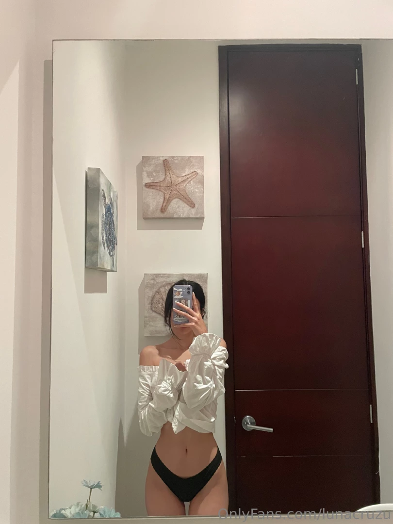 Let me be your guilty pleasure 