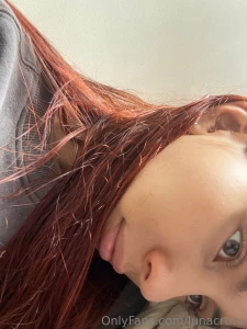 I m feeling a little lonely most of the time who wants to keep me