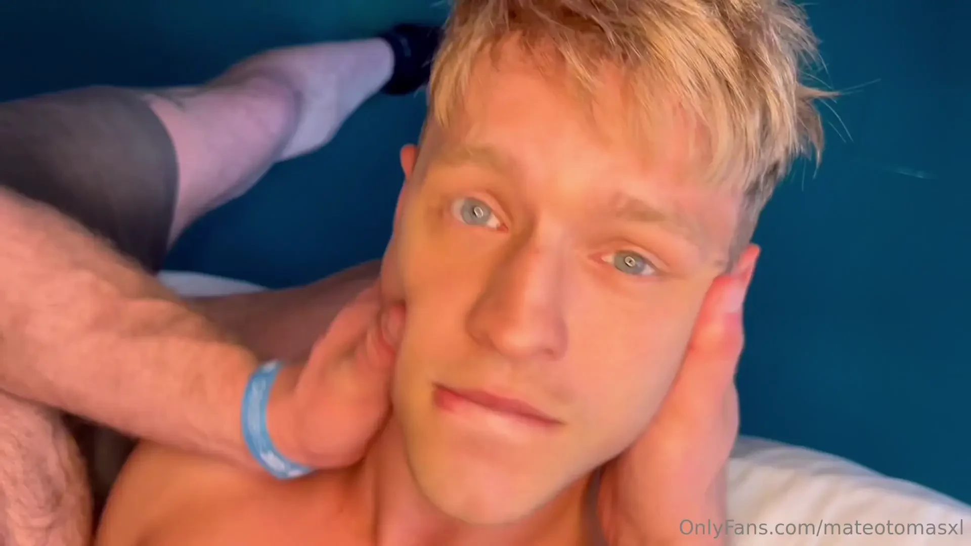 New video twink throat episode 1 with the beautiful noahwhitexxx 