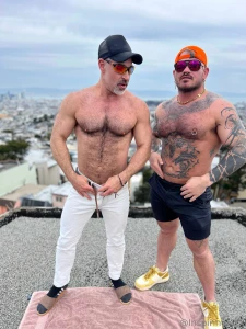 Photoalbum 1 rooftop to hot top kev plows eli strong rooftop sun hot part 7